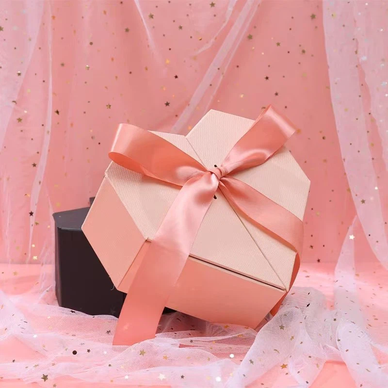 Customized Valentine's Day Gift Boxes